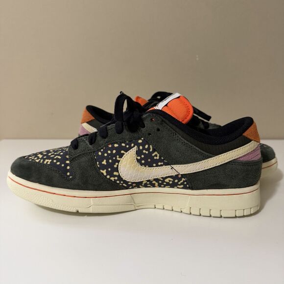 Nike Dunk Low SE Rainbow Trout Sneakers Mens 9 Suede Low Top Lace Up FN7523-300 main image 6